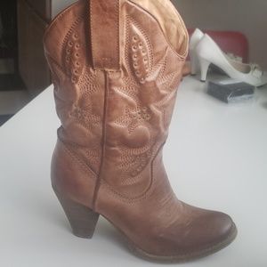 Cowboy boots Tan Size 8.5